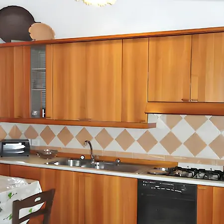 شقة Charming With Sea View In - 35 Sqm + Terrace *