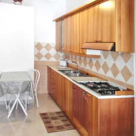 شقة Charming With Sea View In - 35 Sqm + Terrace *